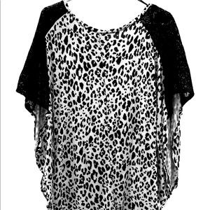 H & M Short Sleeve Blouse